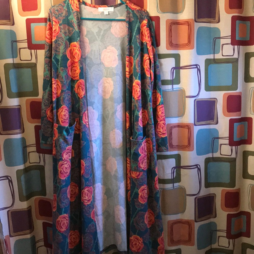 LulaRoe Sarah Duster